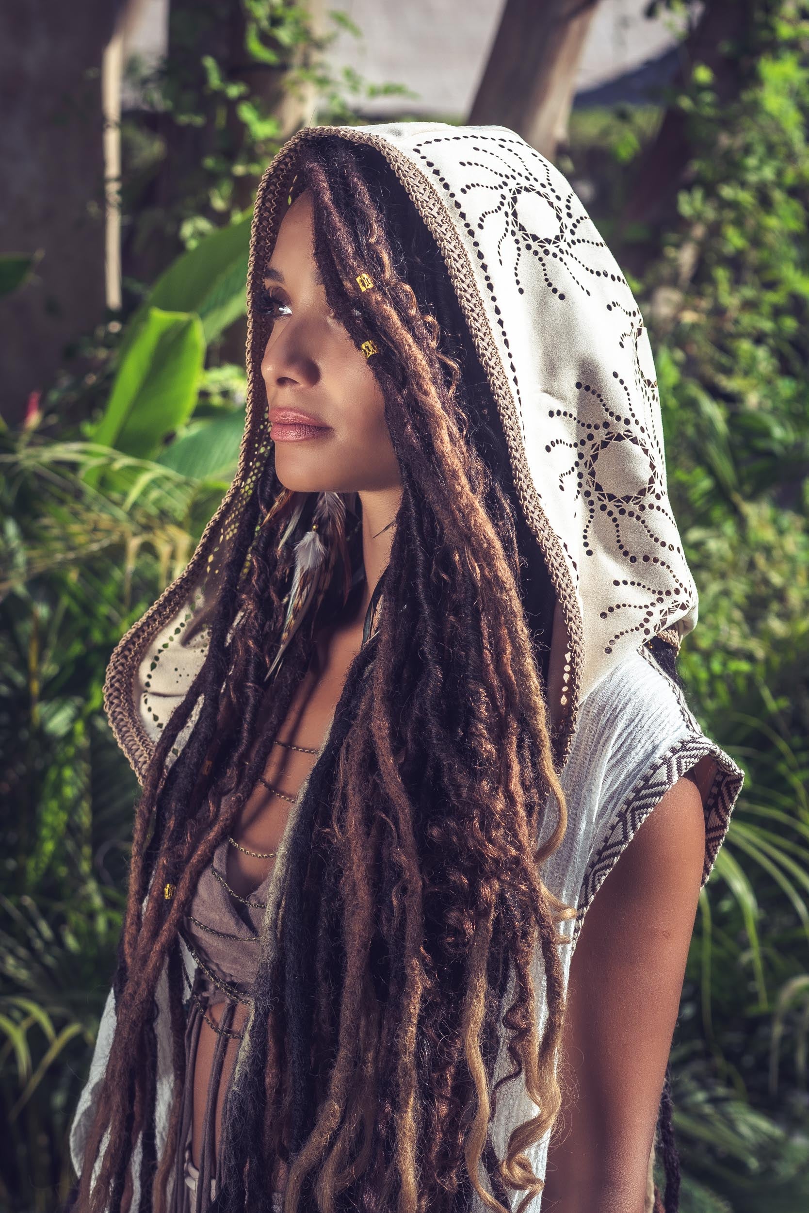 Balam-Ha Laser Cut Chain Hood