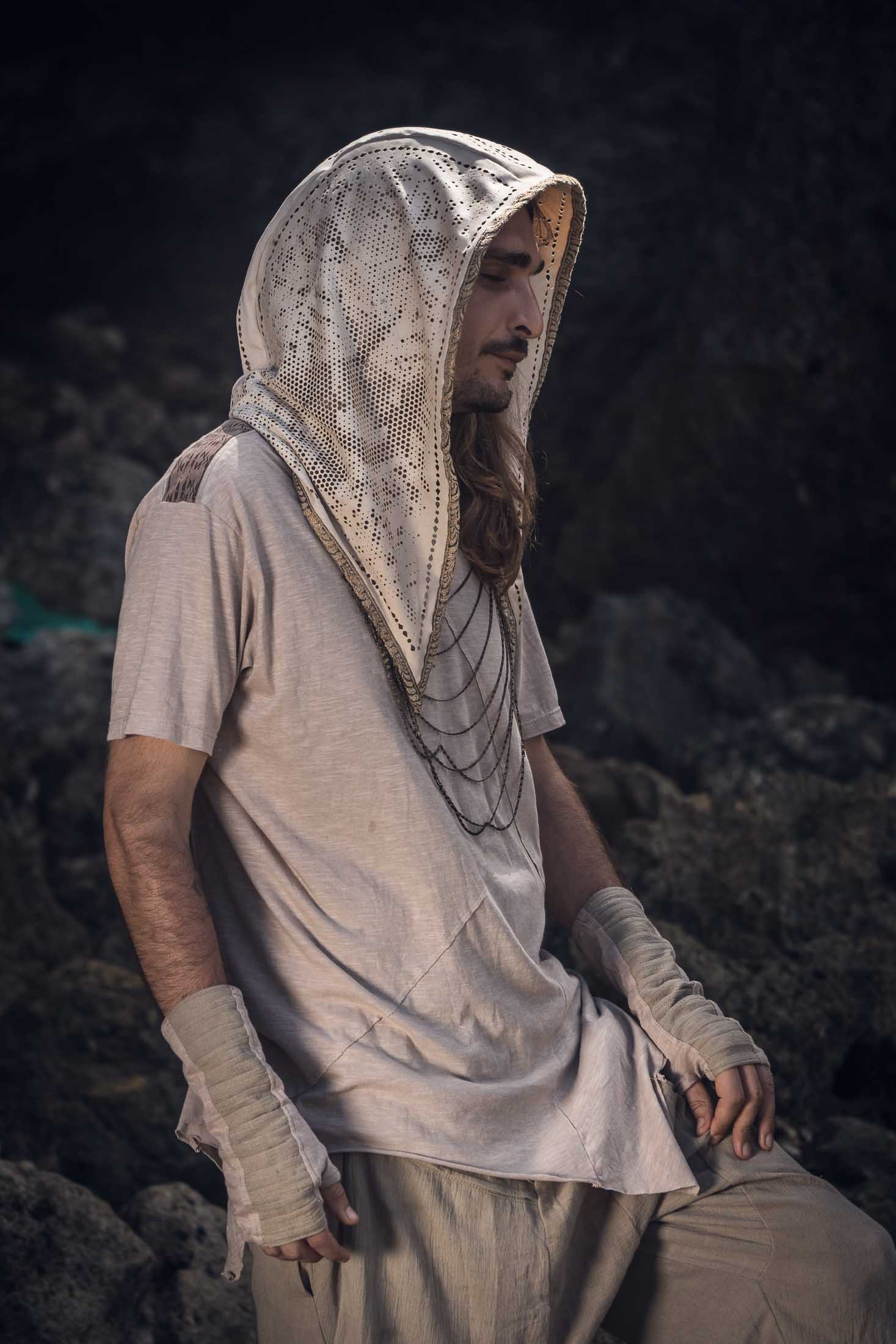 Balam-Ha Laser Cut Chain Hood