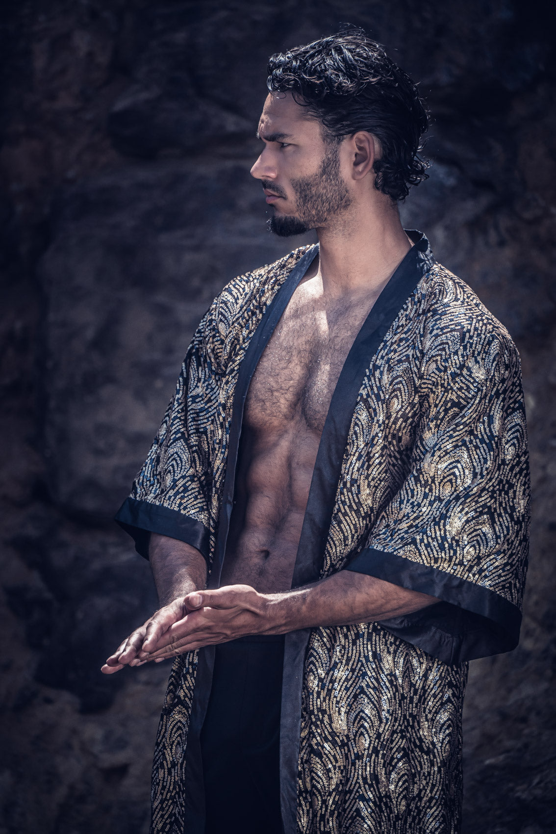 Radiance Sequin Kimono (Black/Gold)