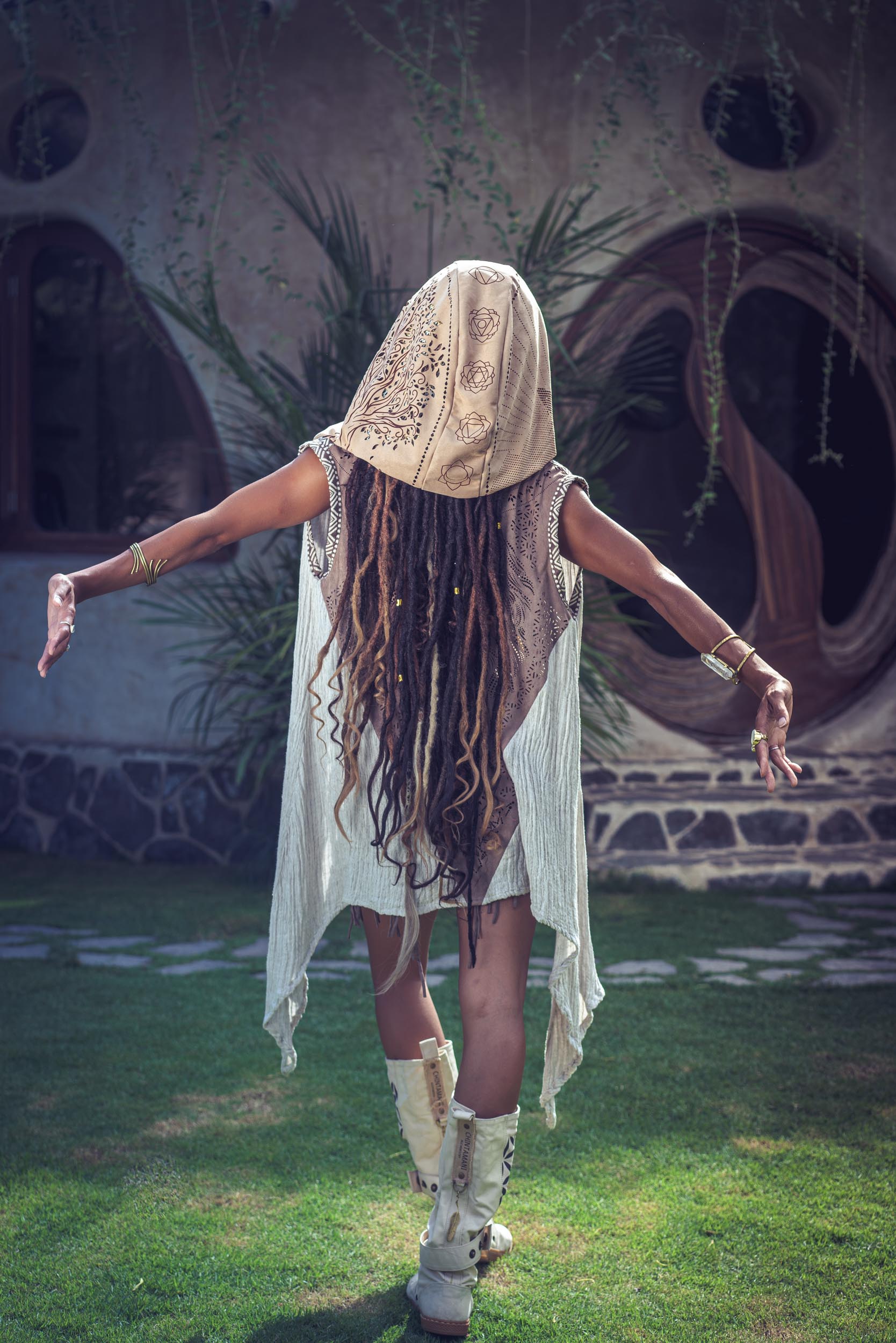 Earth Element Chain Hood