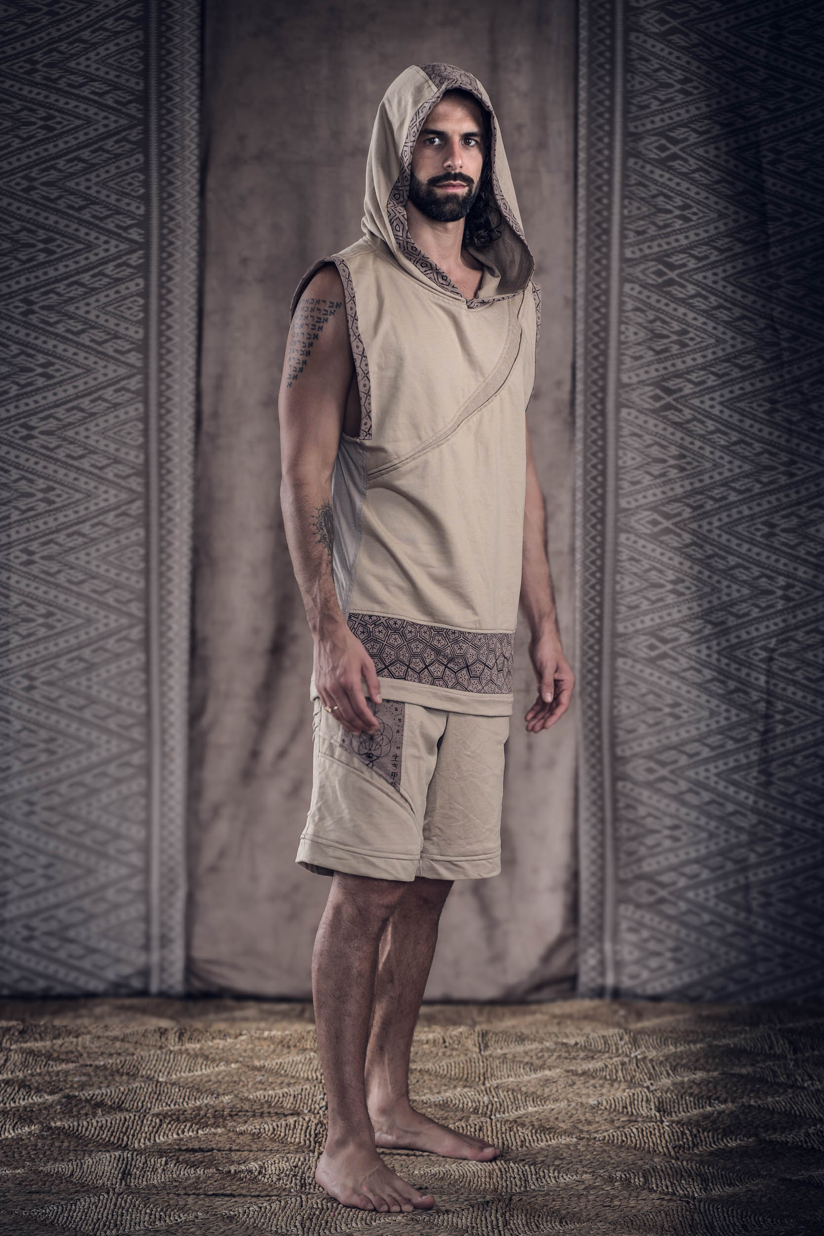 Ikigai Sleeveless Hoodie (Beige)