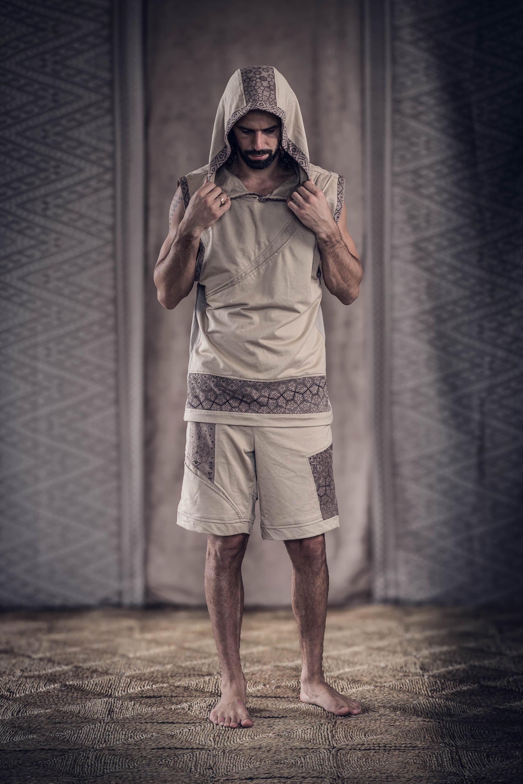 Ikigai Sleeveless Hoodie (Beige)