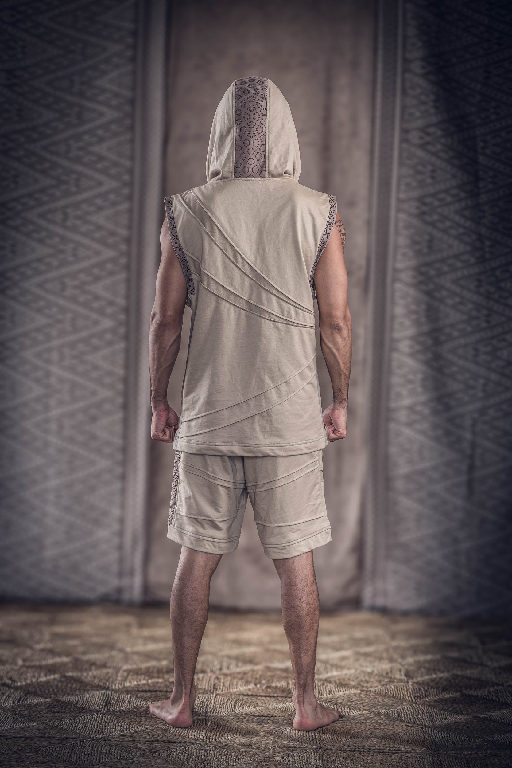Ikigai Sleeveless Hoodie (Beige)