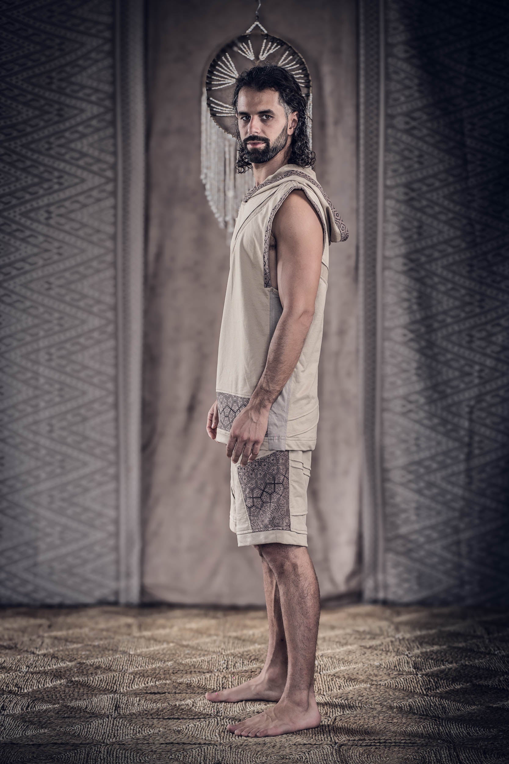 Ikigai Sleeveless Hoodie (Beige)