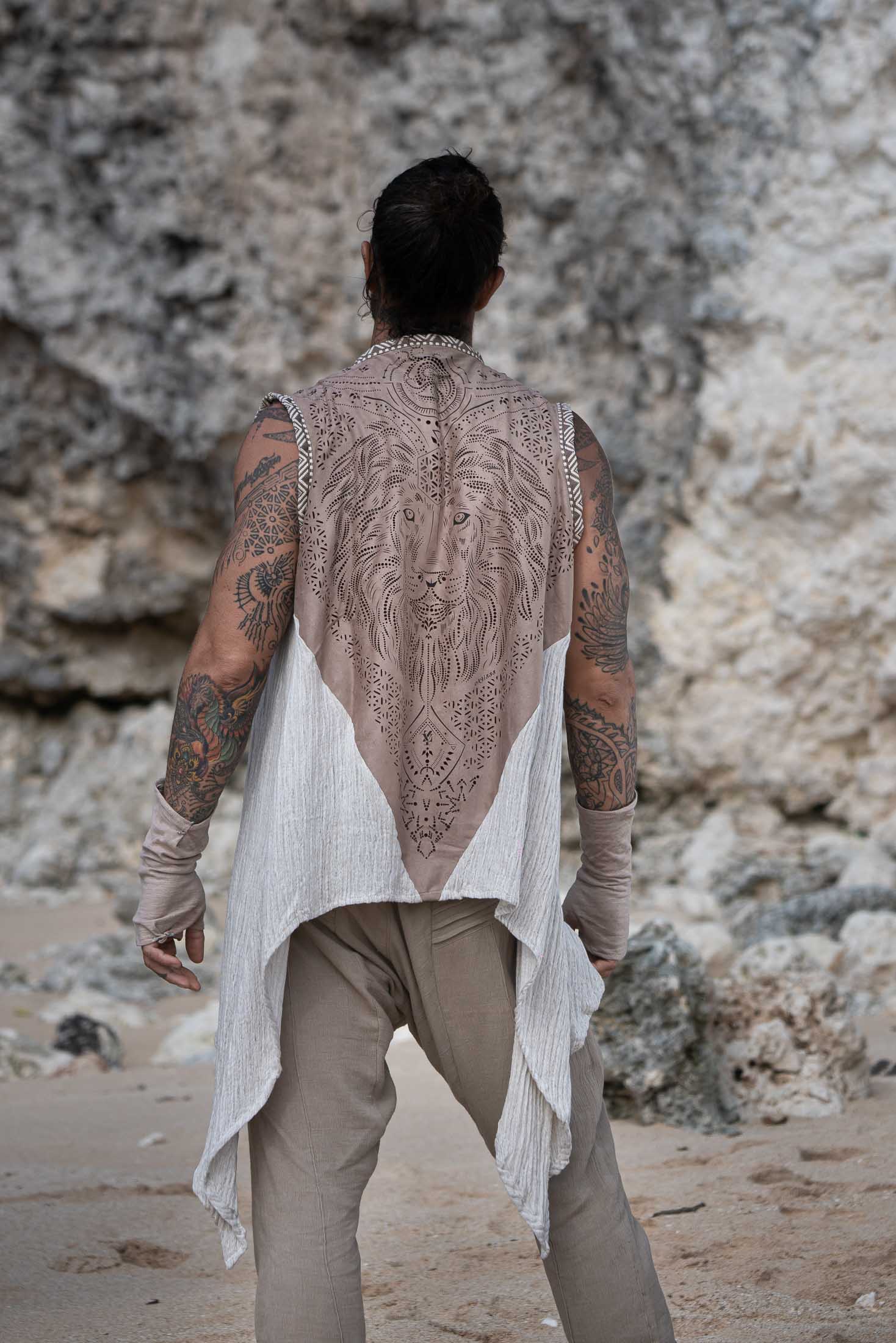 Kameleo Laser Cut Vest (Sand)