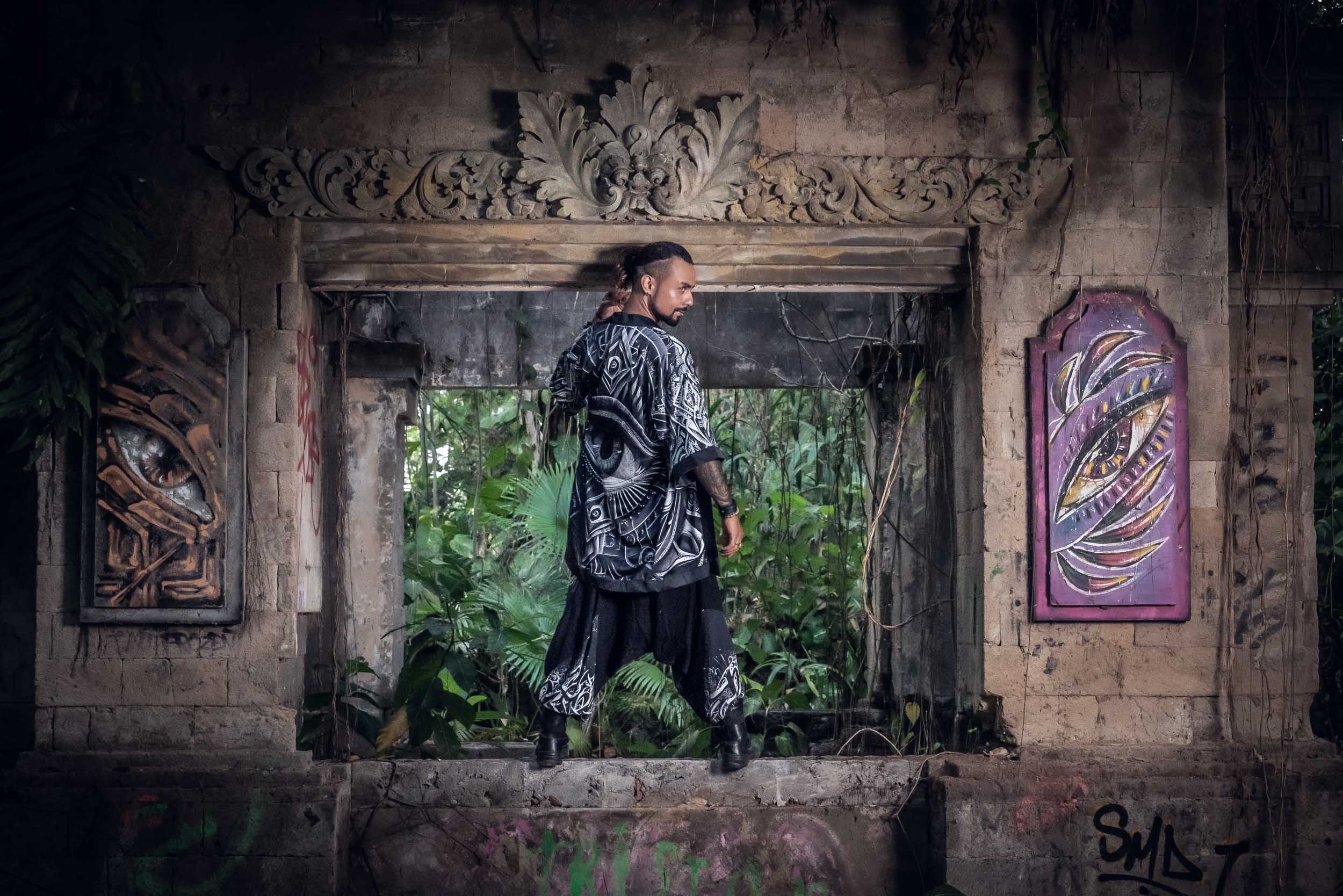 Eyegazm Kimono