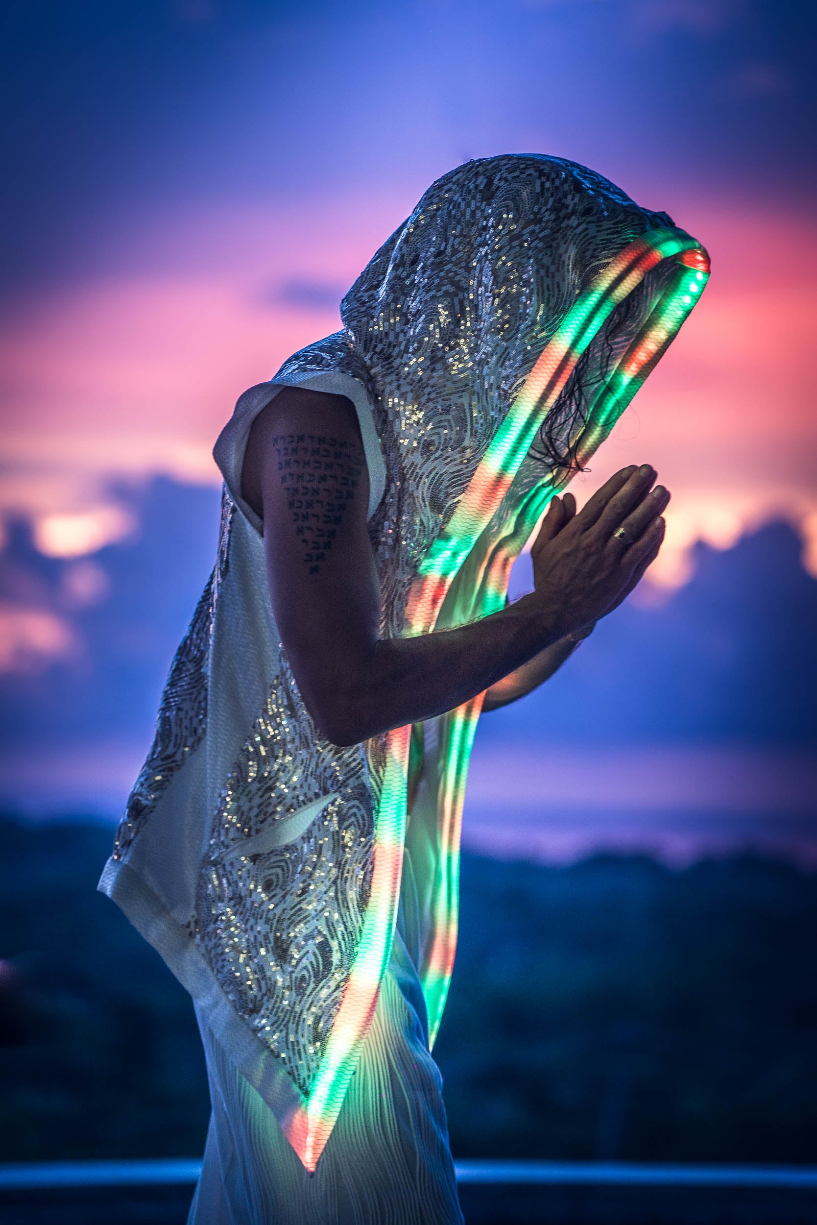 LED Mystic Fusion Sequin Vest