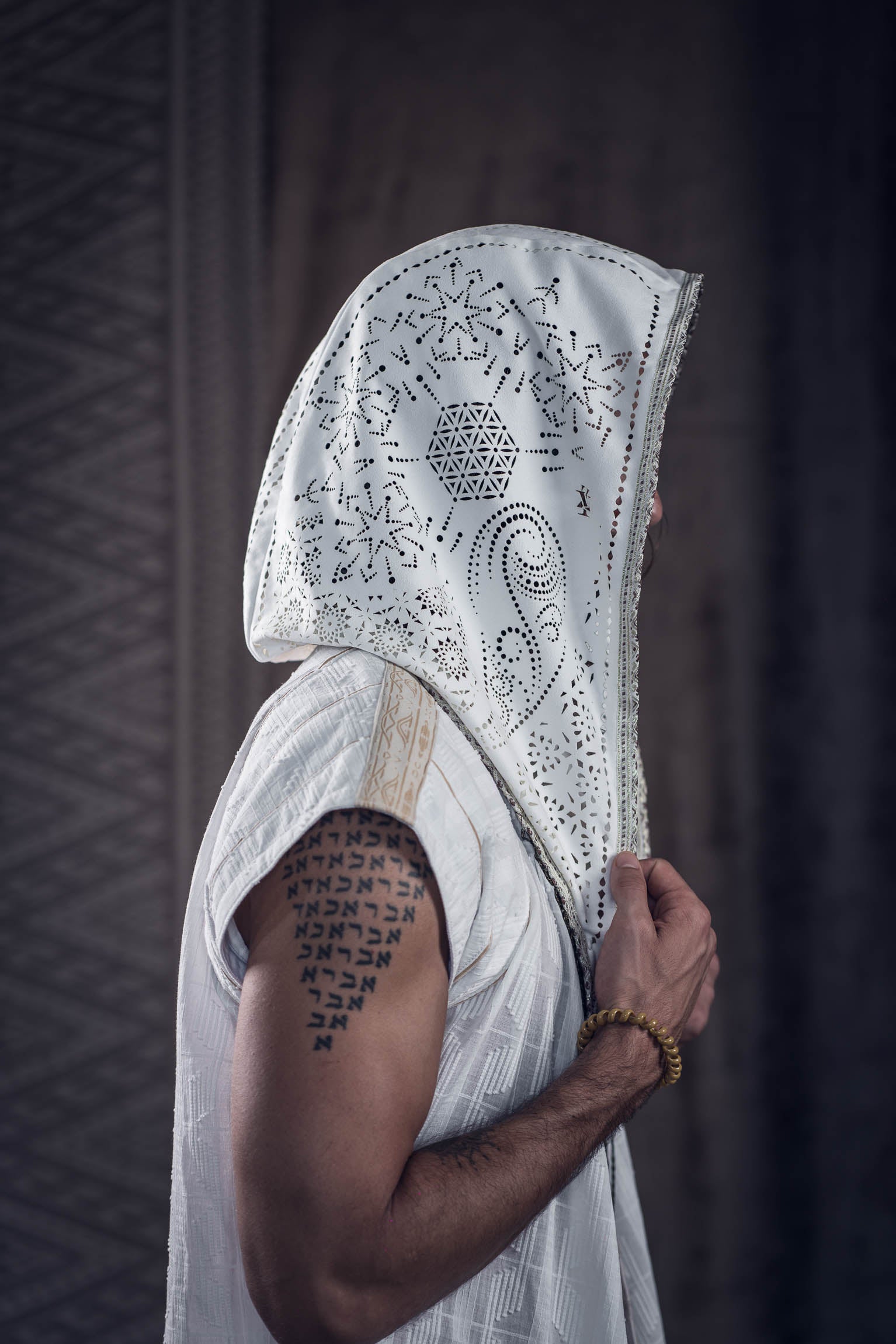 Lunara Laser Cut Chain Hood