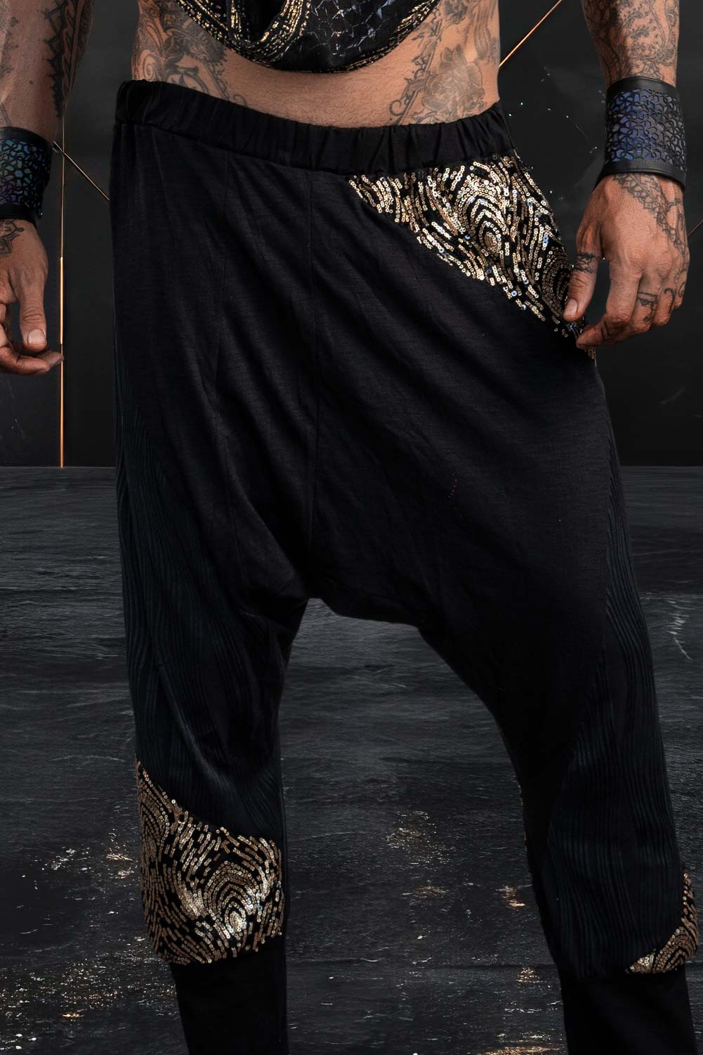 Mystic Fusion Sequin Harem Pants (Black/Gold)