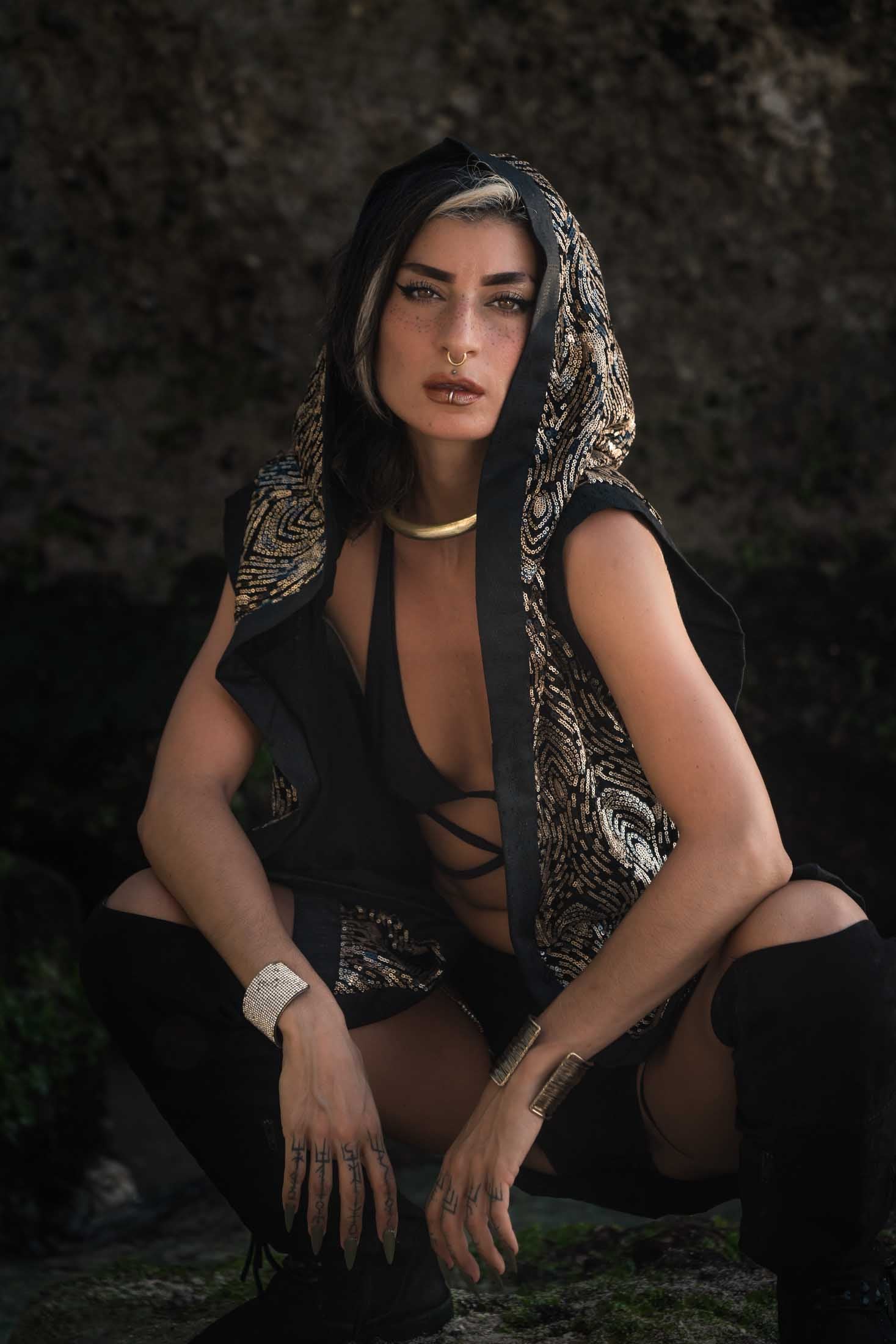 Mystic Fusion Sequin Vest (Black/Gold)