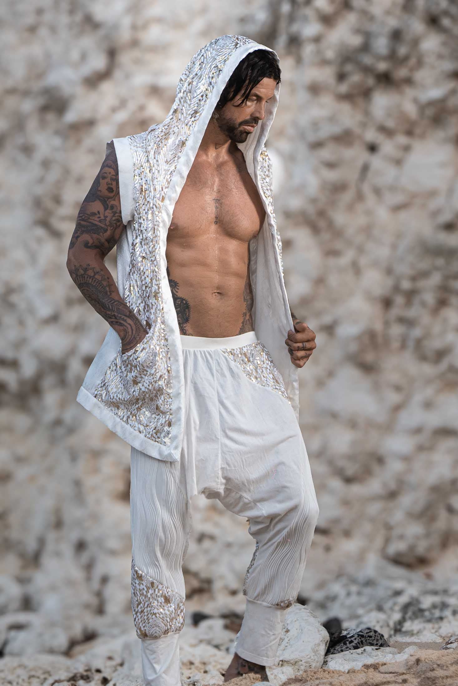 Mystic Fusion Sequin Vest (White/Gold)