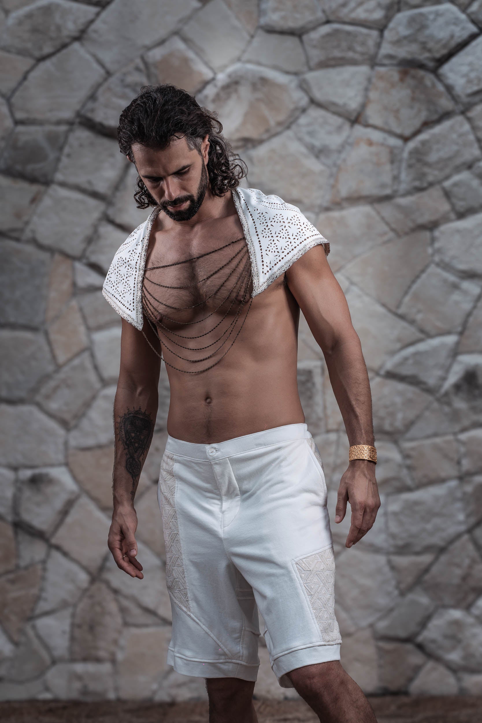 Tetra Shorts (Cream)