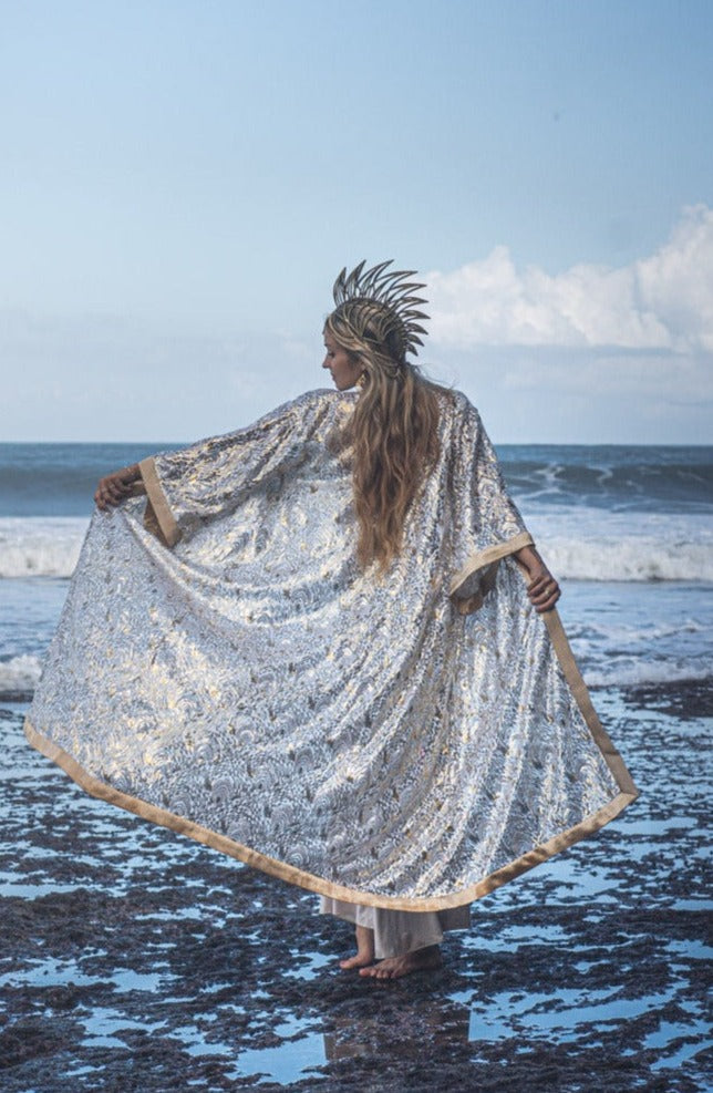 Radiance Sequin Kimono (White/Gold)