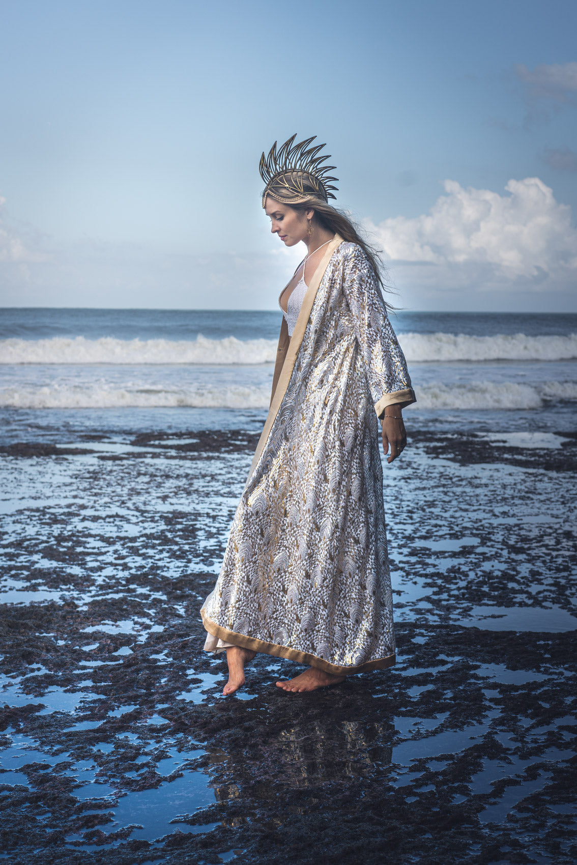 Radiance Sequin Kimono (White/Gold)