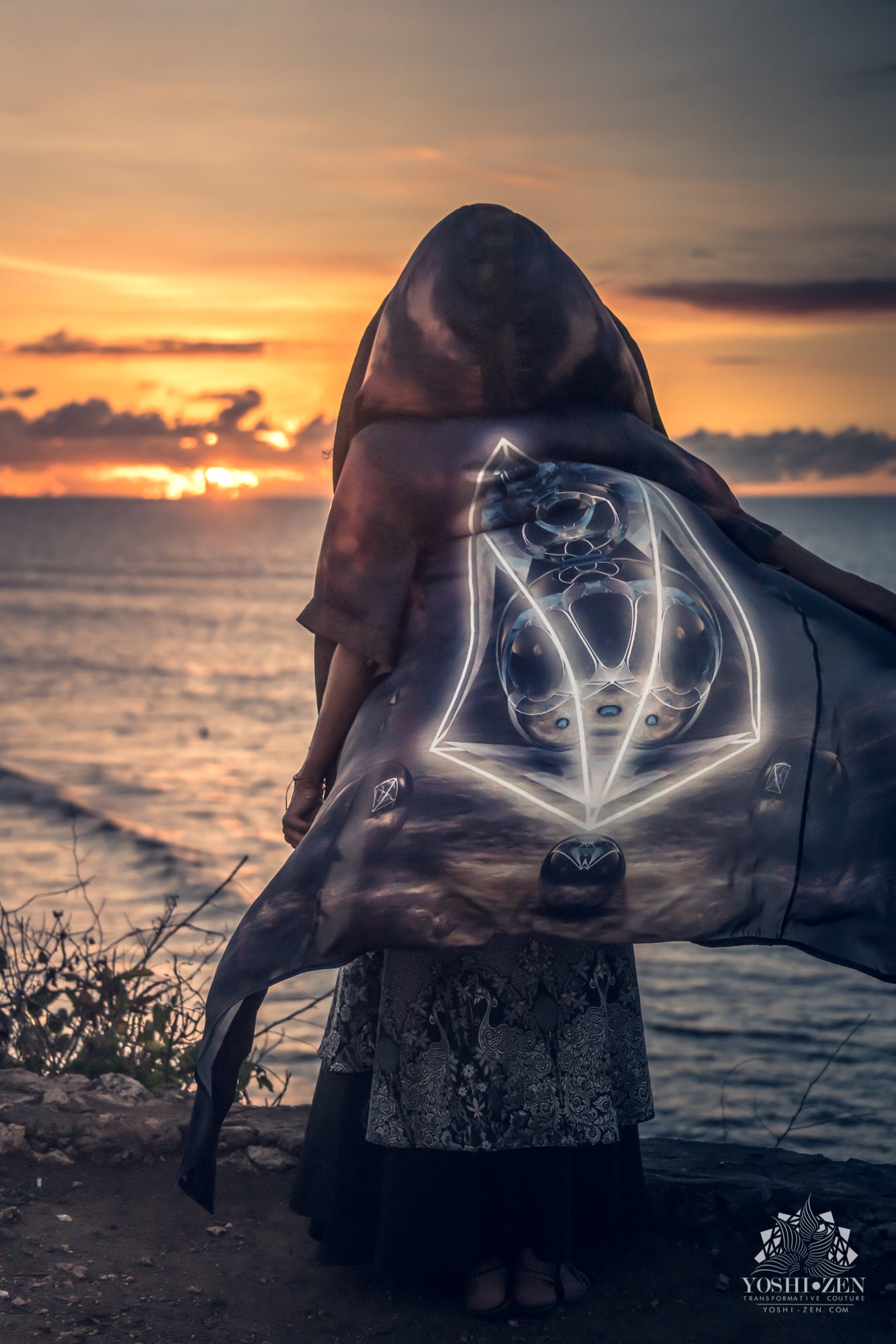Chestahedron Jedi Kimono