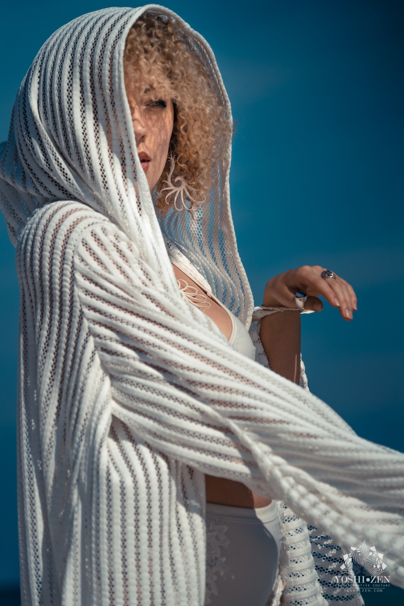 Intergalactic Druid Robe (White)