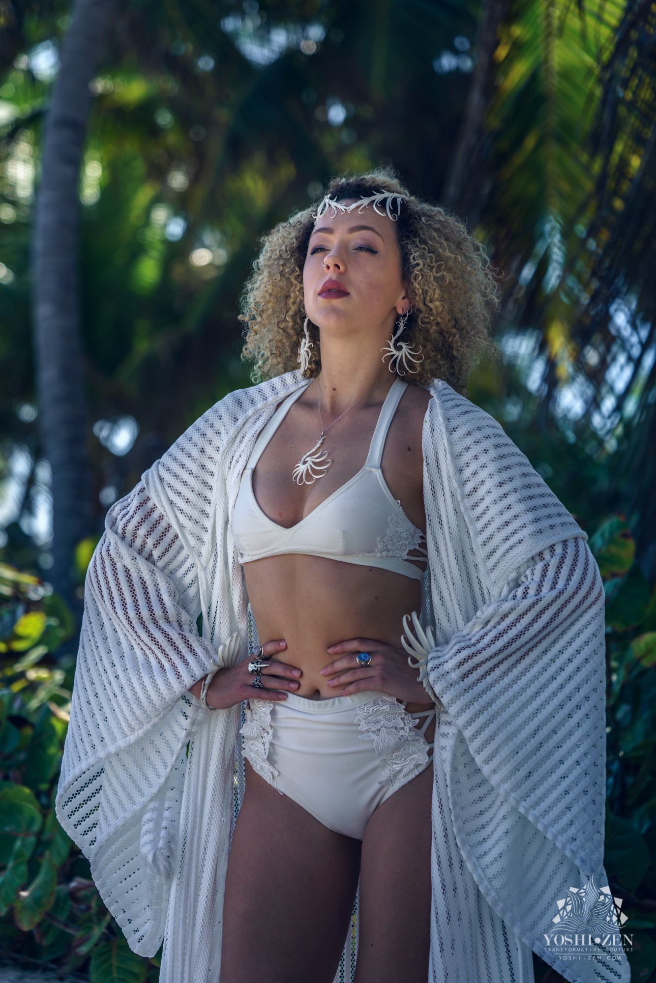 Intergalactic Druid Robe (White)