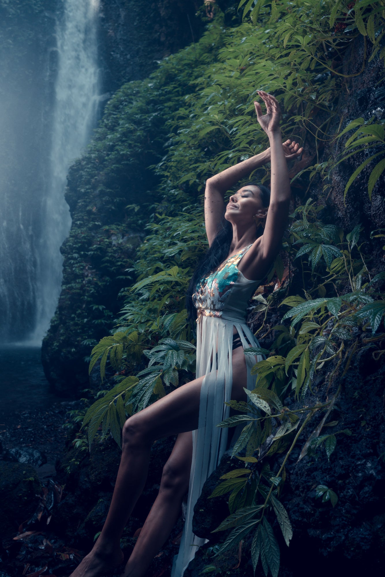 Kwan Yin Fringe Top