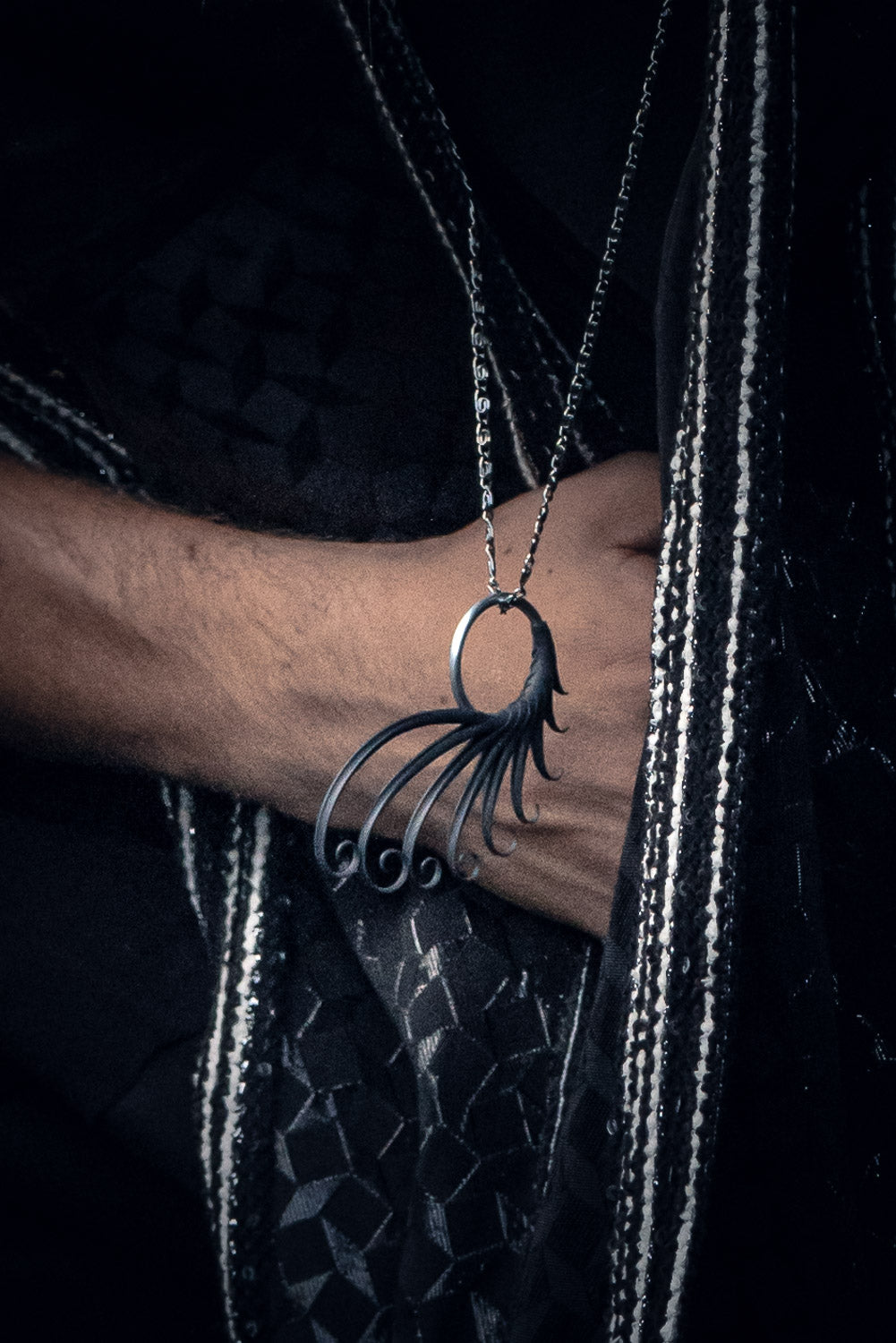 Multiplume Ring Necklace (Multiple Colors) - Zoa Chimerum