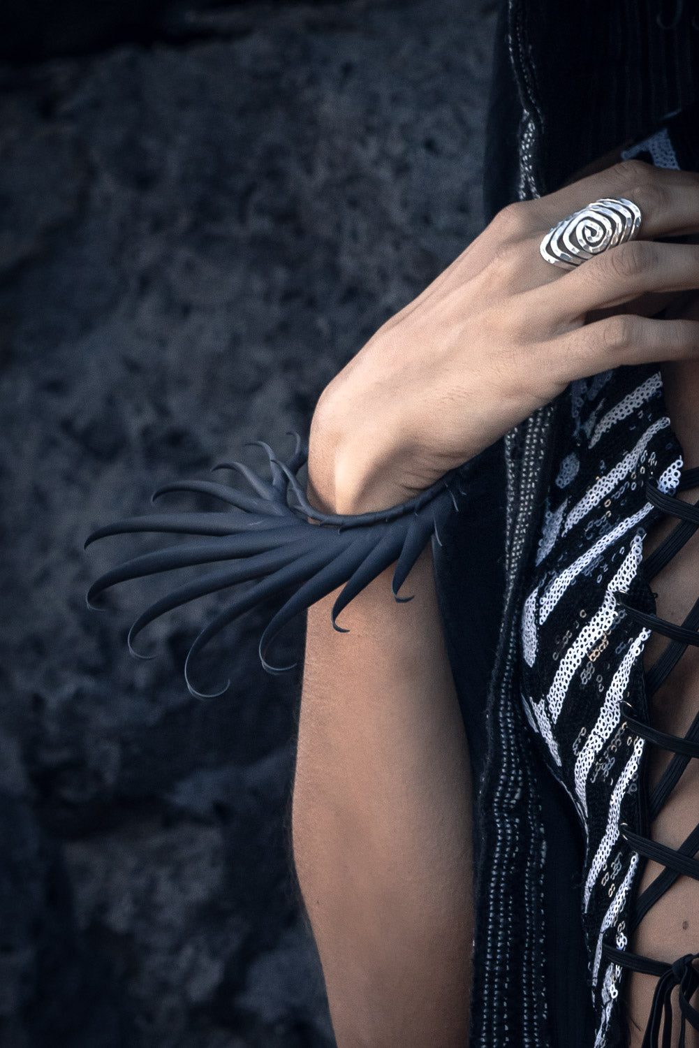 Multiplume Bracelet (Black) - Zoa Chimerum