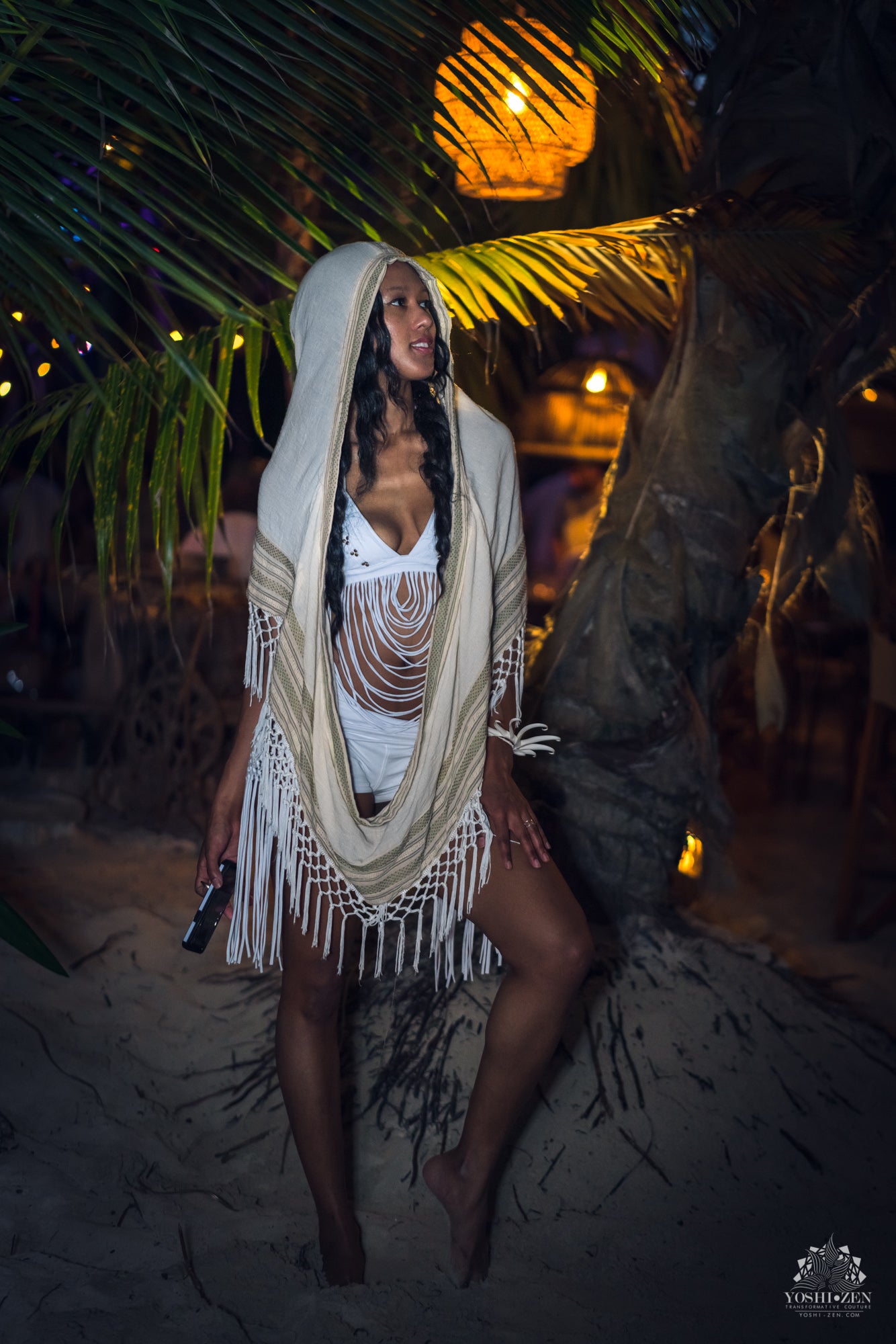 Sandwind Fringe Hood