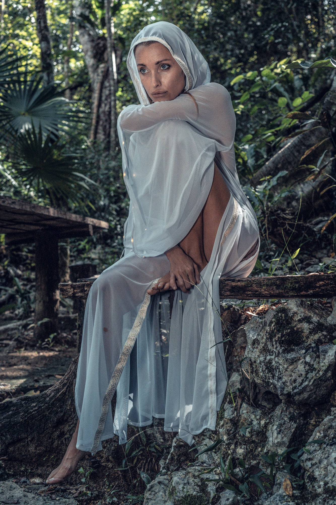 LED Oracle Kimono (White)