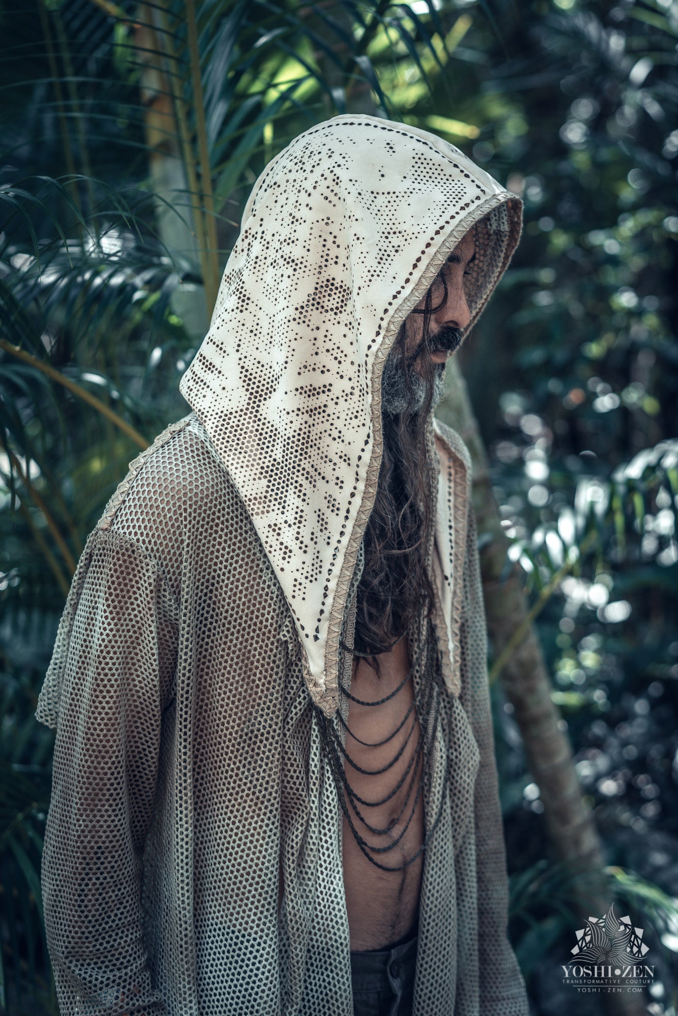 Balam-Ha Laser Cut Chain Hood