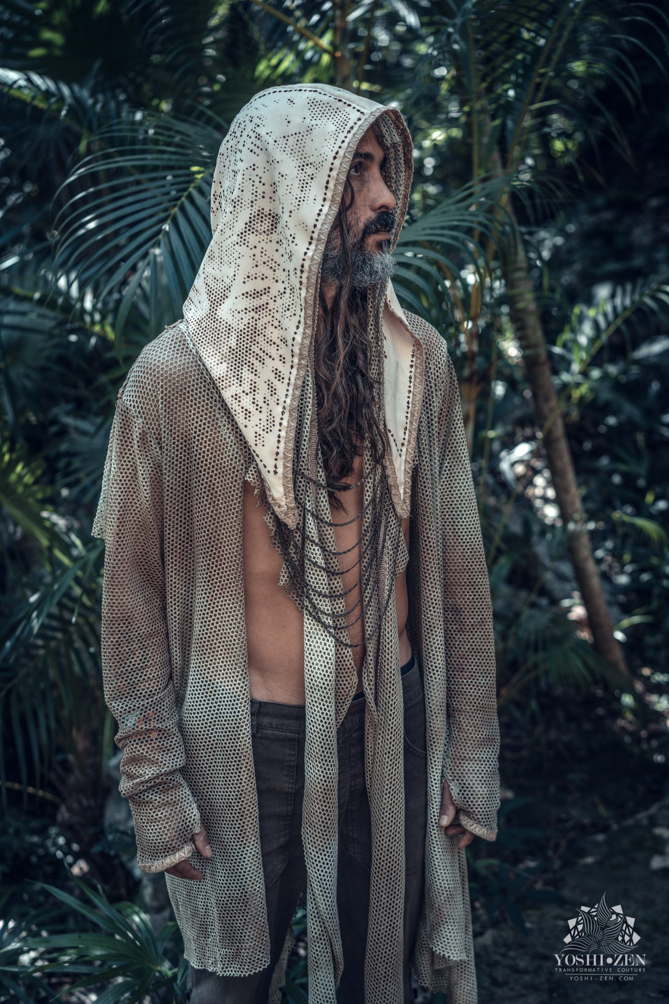 Balam-Ha Laser Cut Chain Hood