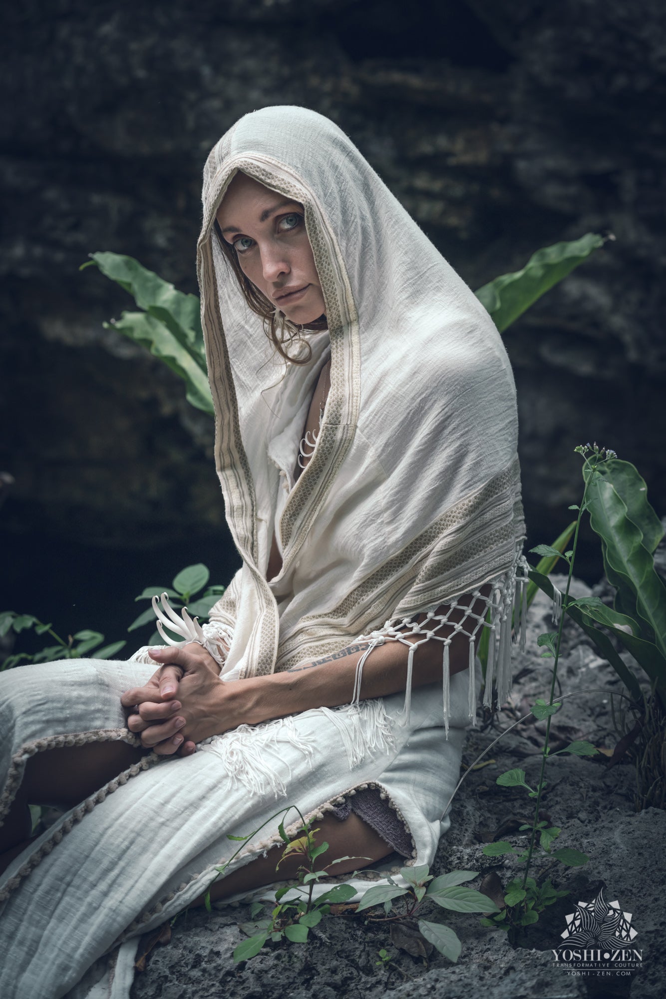 Sandwind Fringe Hood