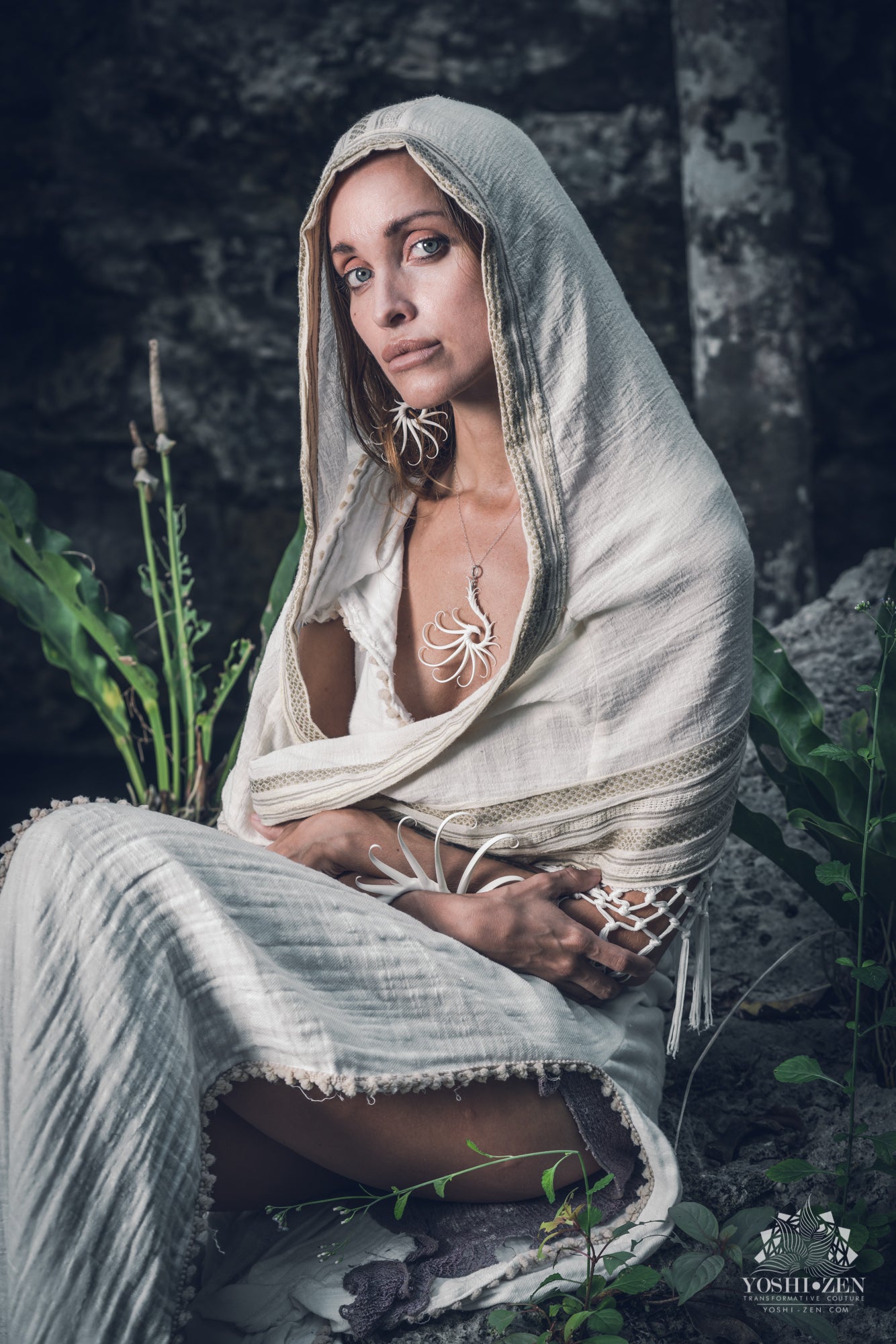 Sandwind Fringe Hood