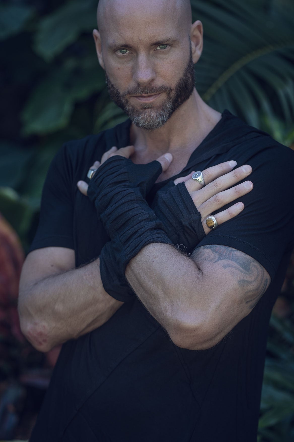 Spice Gloves (Black)