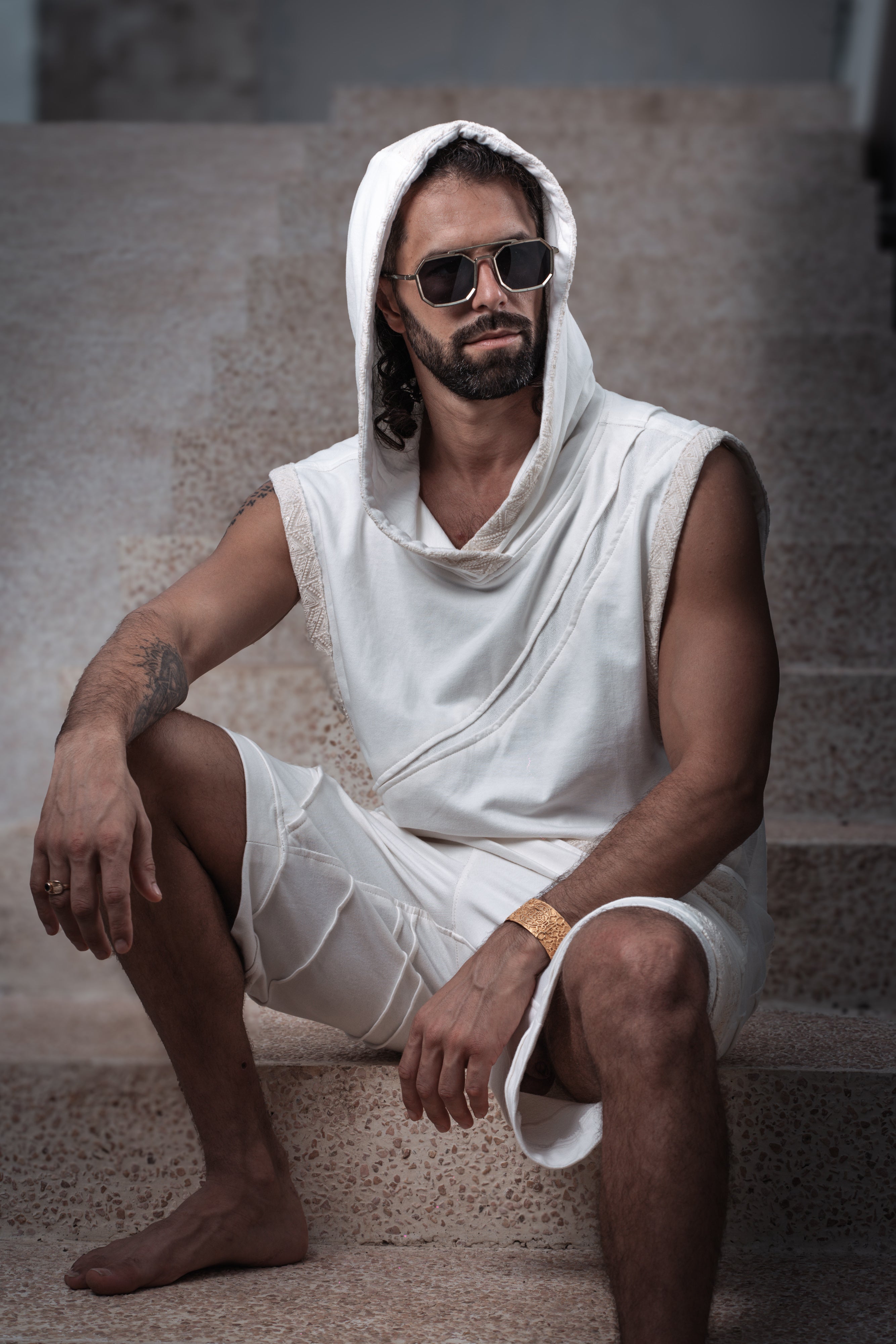 Tetra Shorts  (Cream)