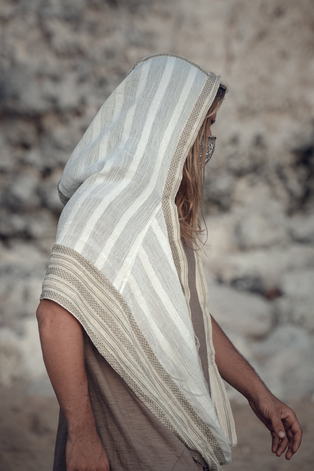 Sandwind Bedouin Hood