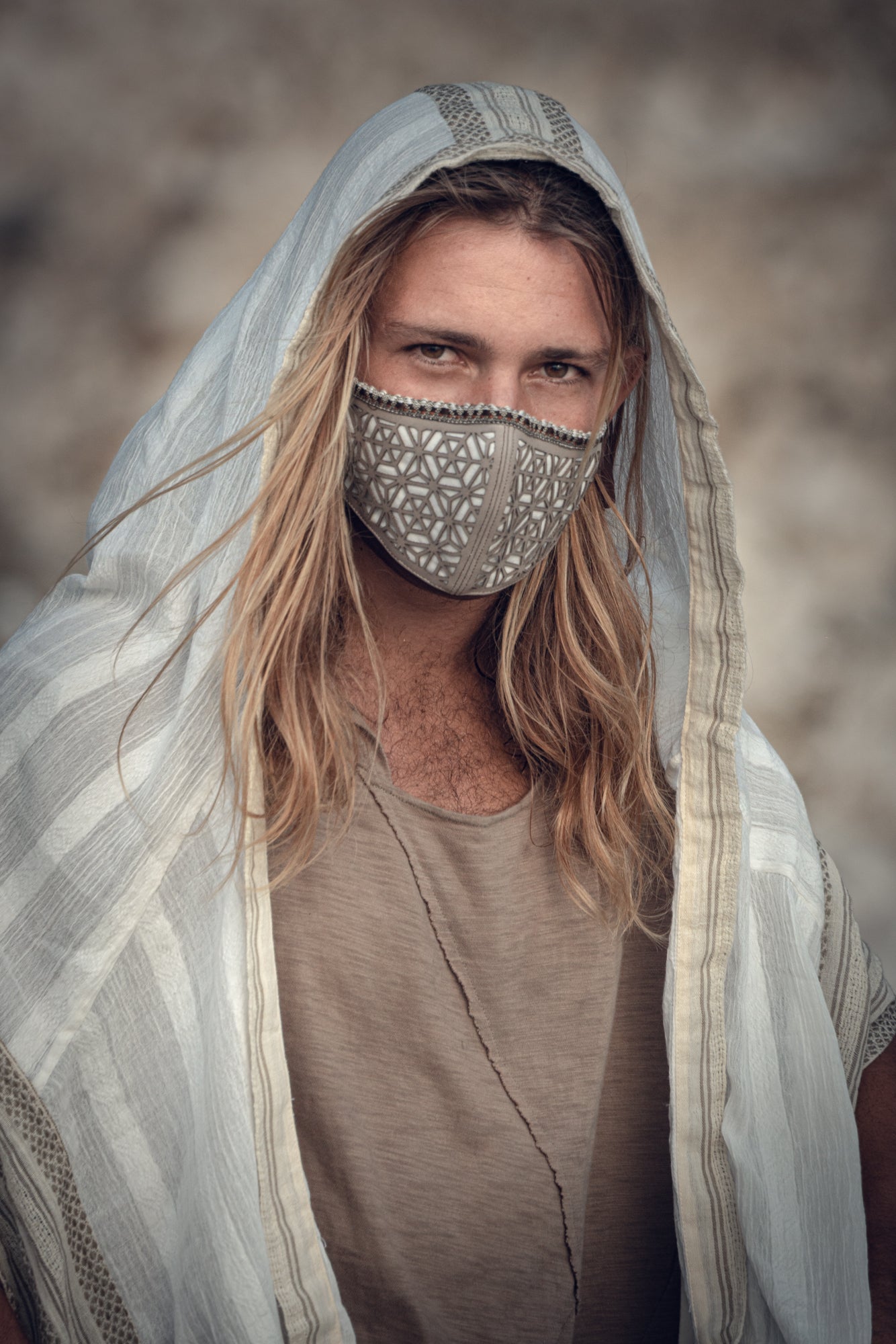 Sandwind Bedouin Hood