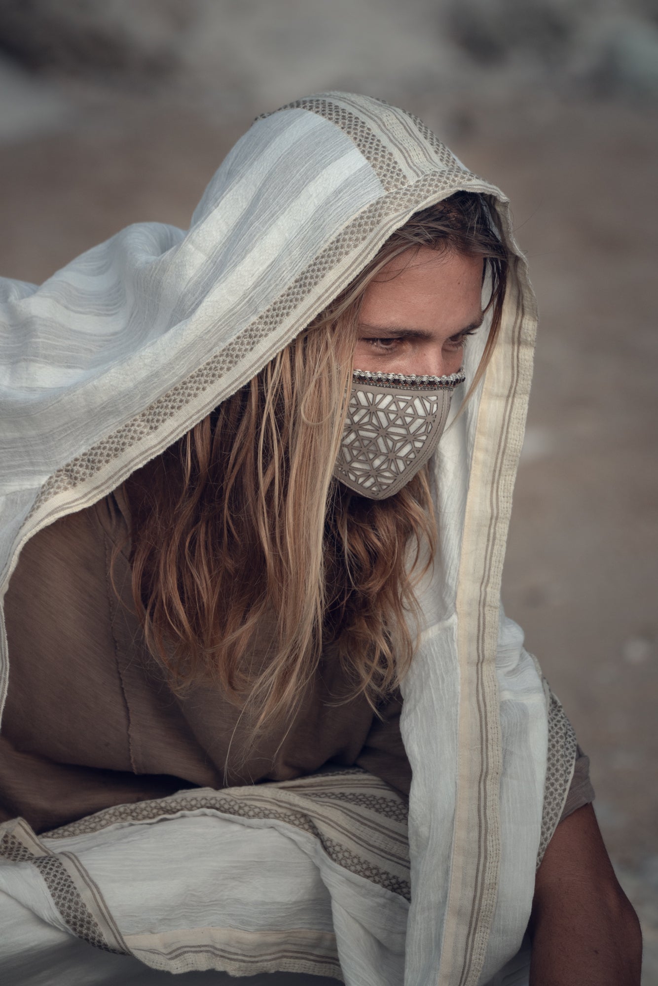 Sandwind Bedouin Hood