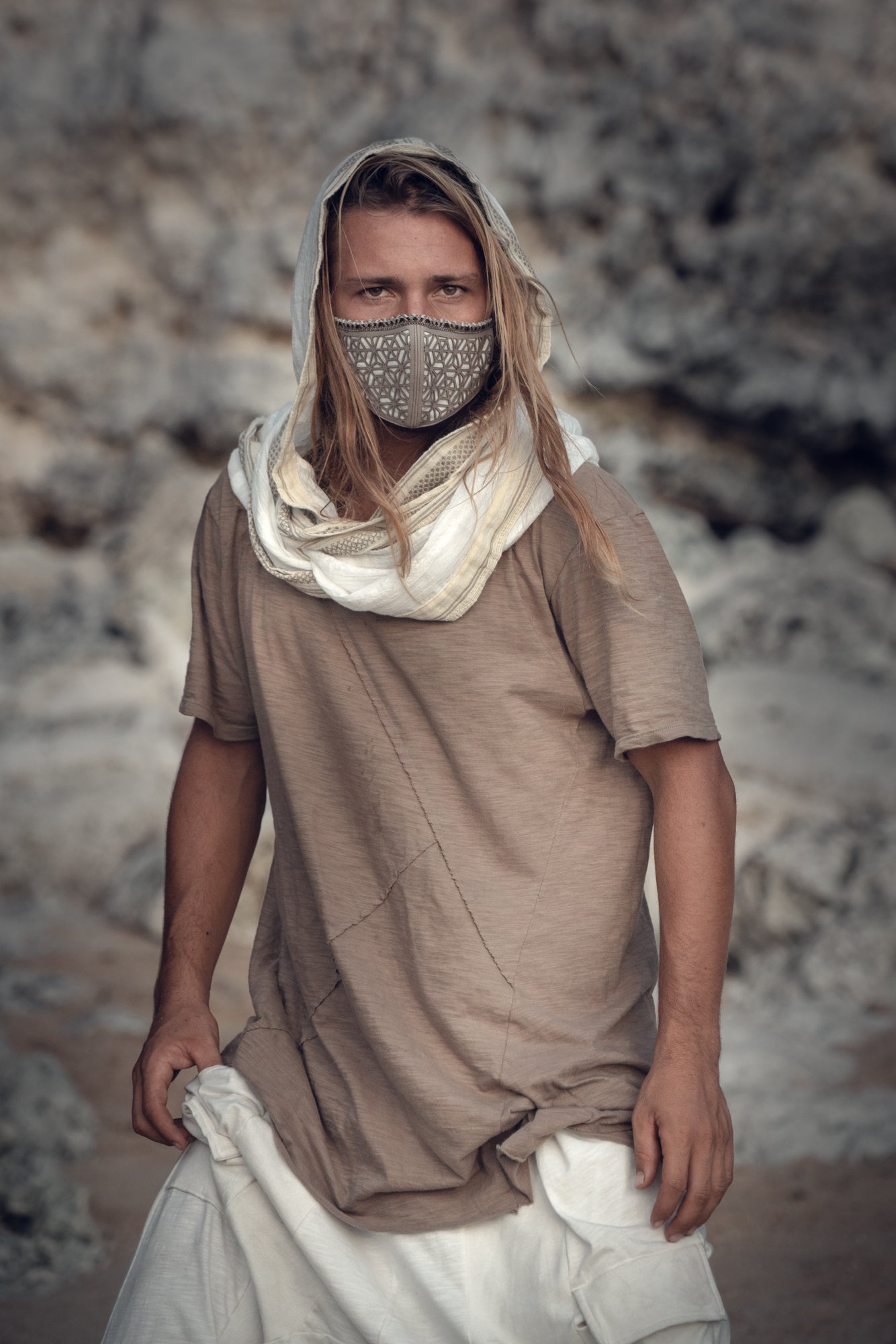 Sandwind Bedouin Hood