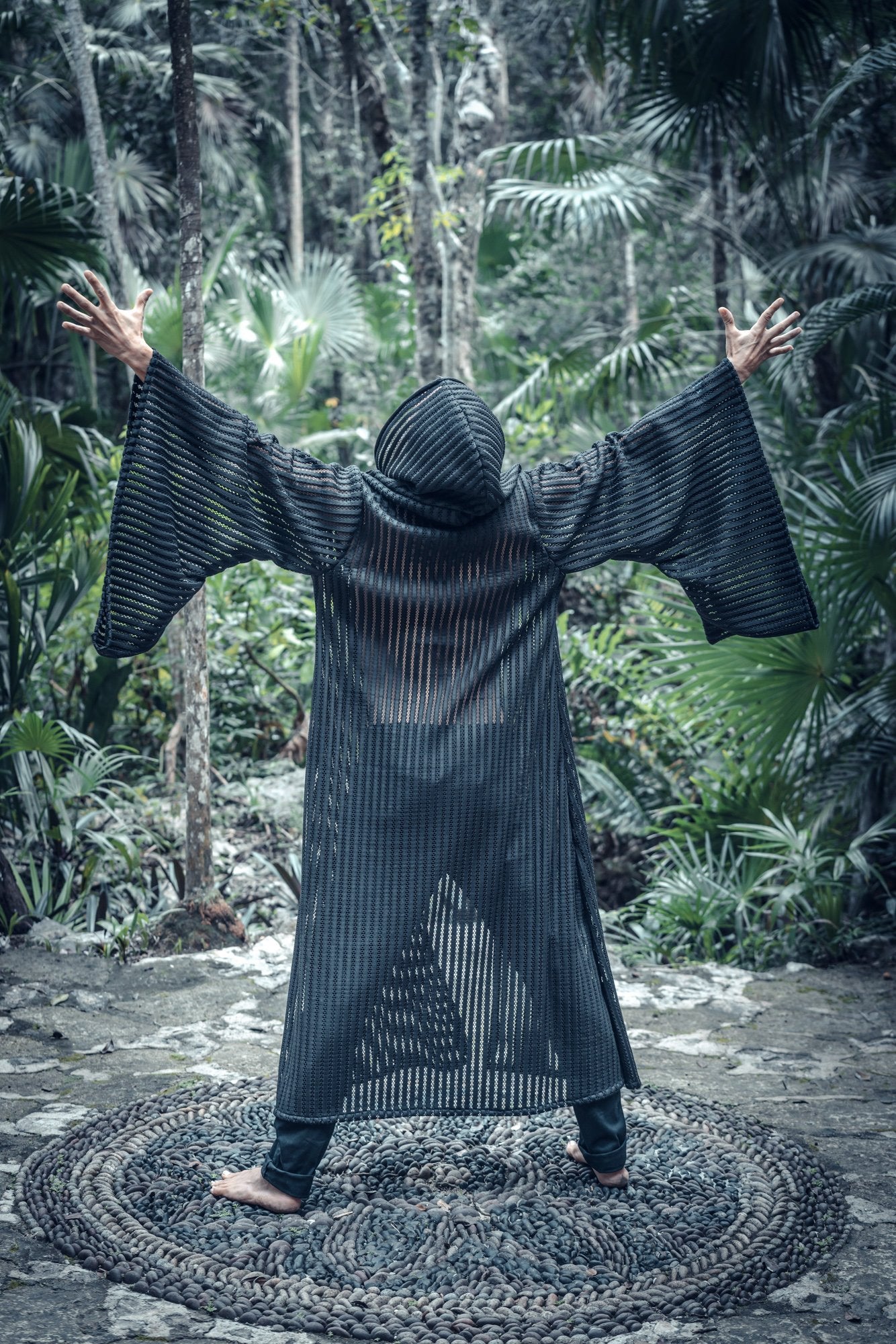 Intergalactic Druid Robe (Black) | Post Apocalyptic Jedi Kimono – YoshiZen