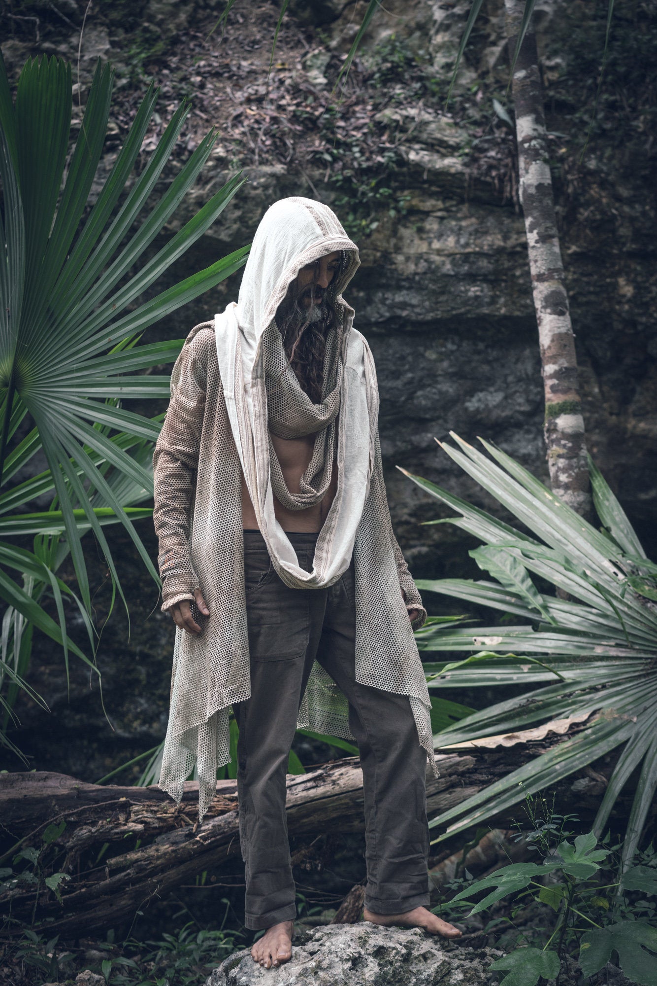 Sandwind Bedouin Hood